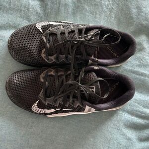Nike Metcon 6 - Size Women’s 10/Men’s 8.5
